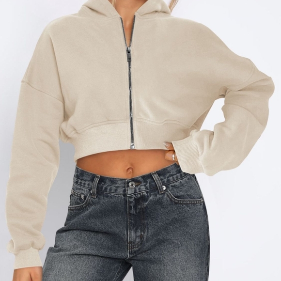 Cropped Hooded Zip-Up Jacket - Picture 4 of 5
